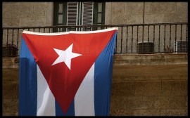 Esta columna de opinión destaca lo que significa el restablecimiento de las relaciones diplomáticas entre Cuba y los Estados Unidos, y el camino que aún falta recorrer. (Foto por Matt Smith / Flickr Commons)