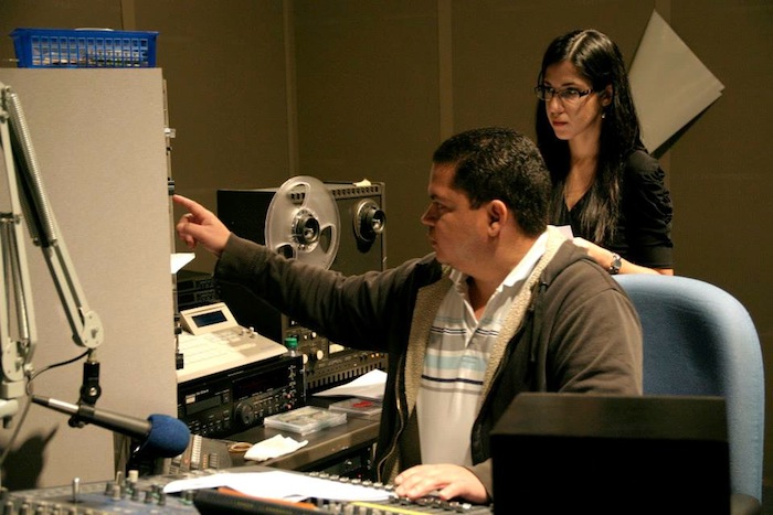 Radio Universidad cuenta con una diversa programación musical, contenidos culturales e informaciones periodísticas.