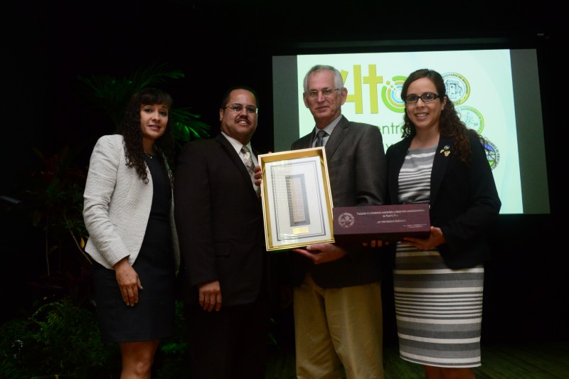 El RUM recibió al Colegio de Ingenieros Agrimensores de Puerto Rico, para conzolidar vínculos entre la industria y la academia. (Suministrada)