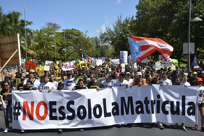 Marcha contra el IVA (Armando Díaz:Diálogoi)