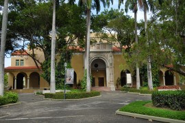El Teatro de la Universidad de Puerto Rico está ubicado en el Cuadrángulo Histórico del Recinto de Río Piedras de la UPR, conocido por los estudiantes como “la placita de Humanidades”. (Ricardo Alcaraz / Diálogo)