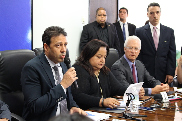 Presentación del Plan de Ajuste Fiscal. (Ronald Ávila / Diálogo)