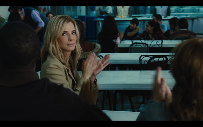 Sandra Bullock interpreta a Jane Bodine, una estratega política que buscará la elección de un candidato desfavorecido a la presidencia de Bolivia. (Screenshot)