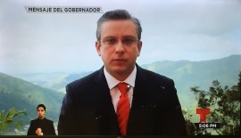 Alejandro García Padilla durante su mensaje televisado hoy en la tarde. (Adriana De Jesús Salamán / Diálogo)