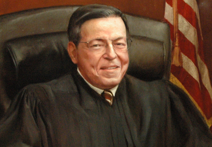 Foto oficial del juez federal Juan Pérez Giménez (1979 al presente). (http://www.prd.uscourts.gov)