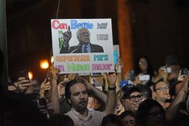 Estudiantes de la UPR en la visita de Bernie Sanders. (Ricardo Alcaraz/ Diálogo)