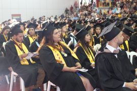 Graduación UPR Humacao. (Glorimar Velázquez/ Diálogo)