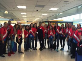 Equipo Nacional de Voleibol Femenino de Puerto Rico en el aeropuerto. (Twitter)