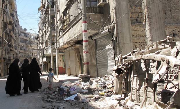 Calle de Alepo, en poder de la insurgencia en agosto. Crédito: Shelly Kittleson/IPS