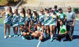 Juanas del Colegio nuevas campeonas del tenis de la LAI. (L. Minguela LAI)